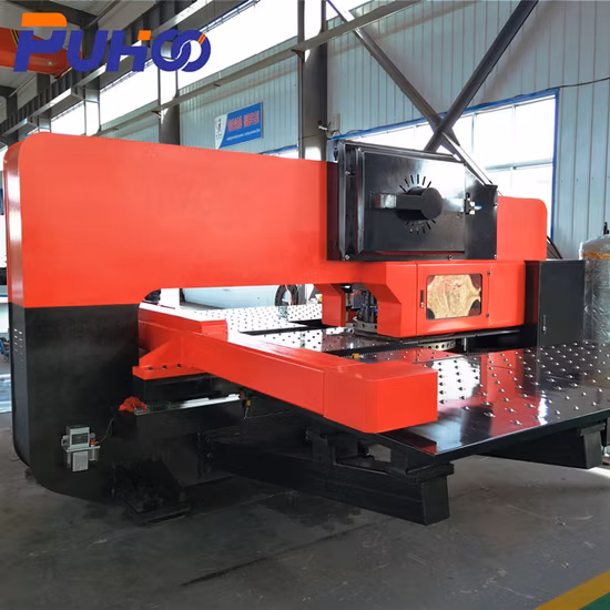 Servo Electro CNC Turret Punching /Punch Machine AMD